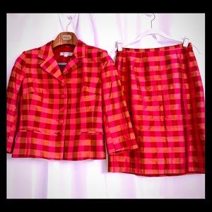 Kay Unger-Preppy, ADORABLE Pink/Brown/Gold Suit